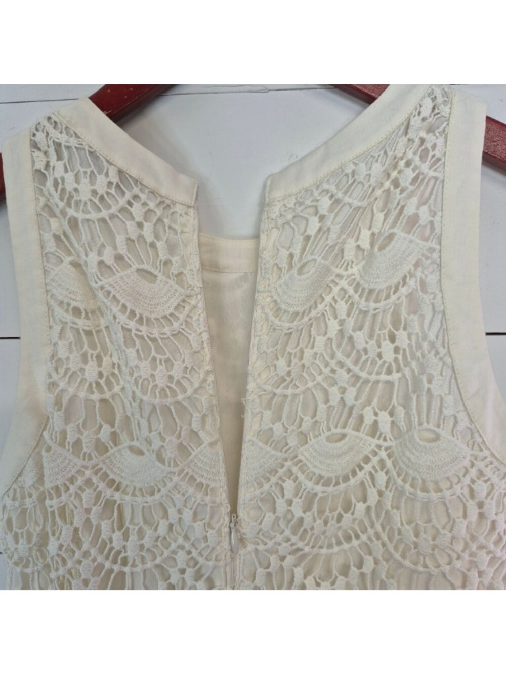 Ann Taylor Loft Women's Ivory Lace Sleeveless Dress Size 00P Back Zipper - Picture 6 of 8